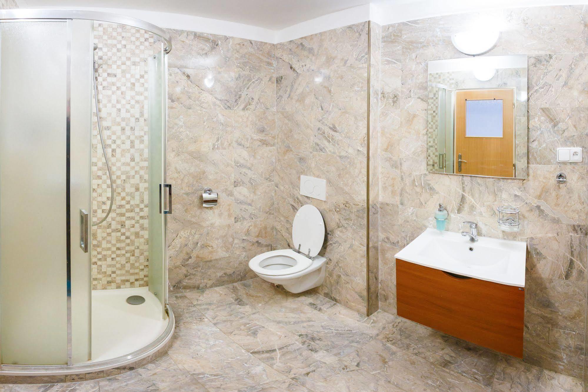 Apartmany Nad Rybnikem Zelezna Ruda Ngoại thất bức ảnh